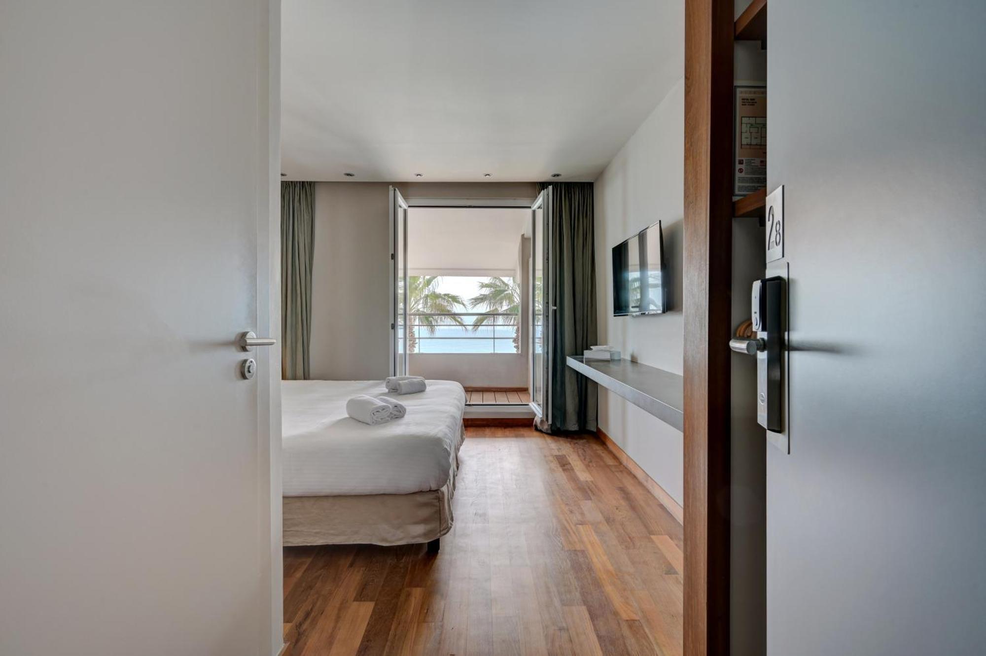 Hotel Bor Hyères Zewnętrze zdjęcie